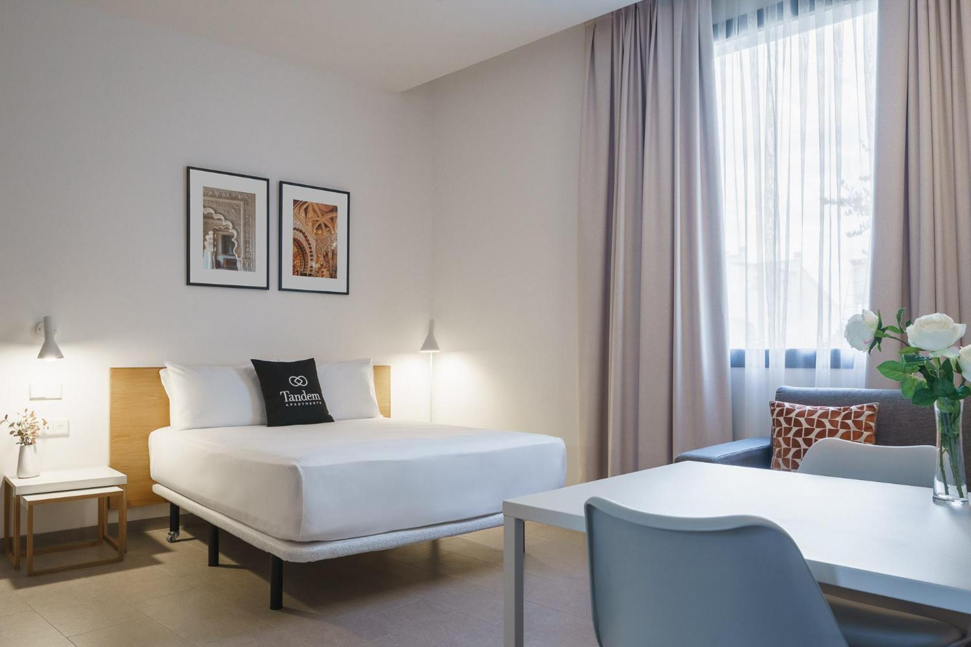 Апартаменты Tandem Torre De La Calahorra Кордова Экстерьер фото