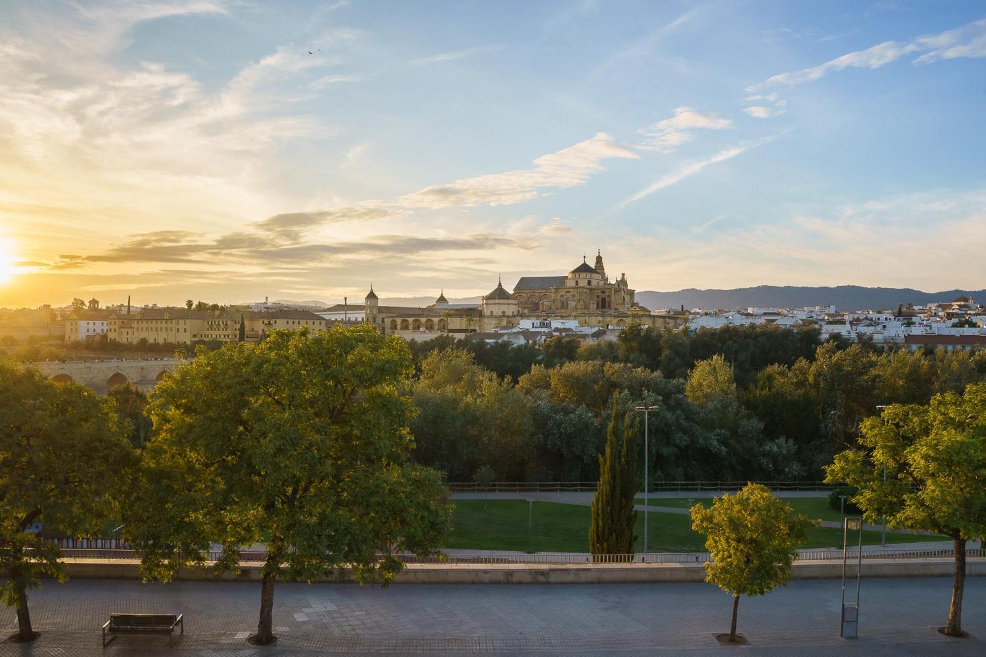 Апартаменты Tandem Torre De La Calahorra Кордова Экстерьер фото
